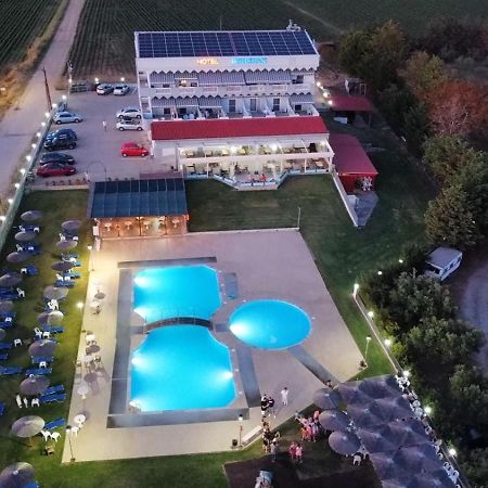Vosporos Hotel Komotini Esterno foto