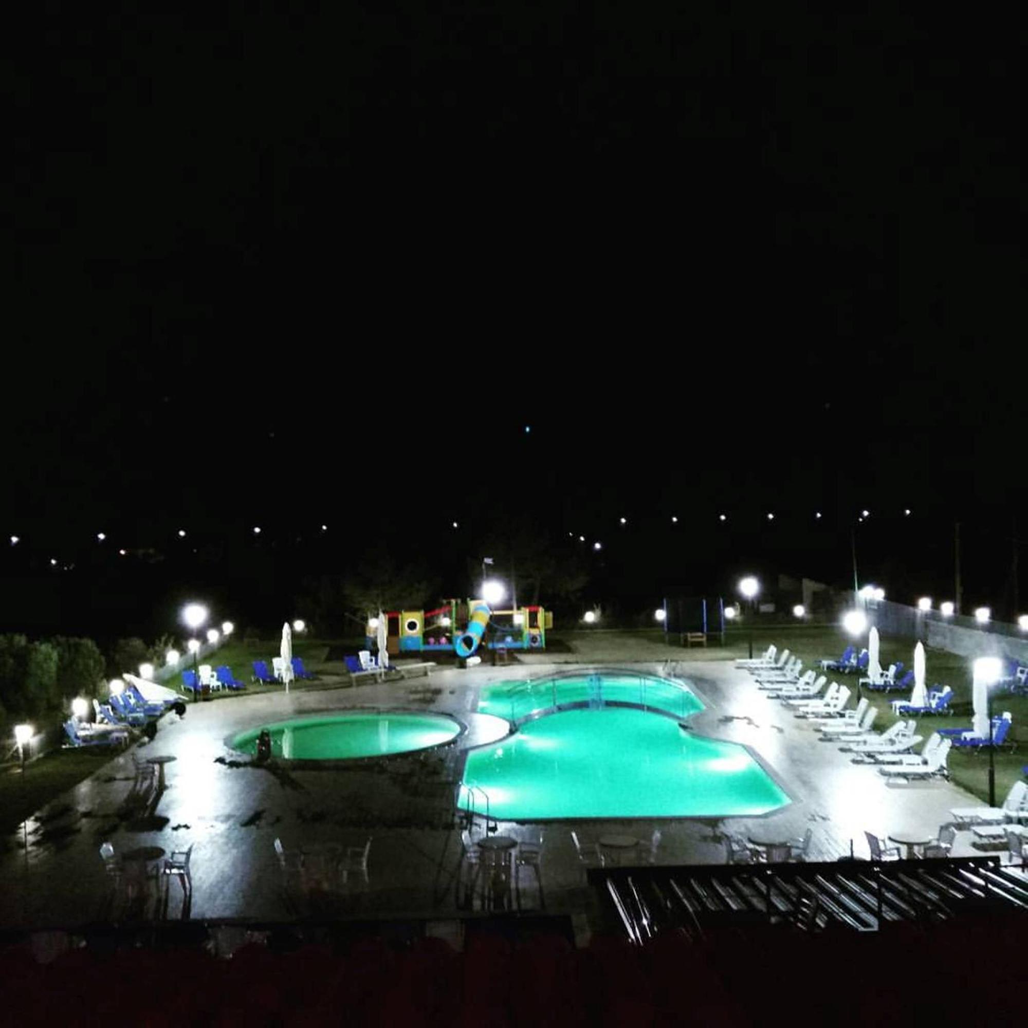 Vosporos Hotel Komotini Esterno foto